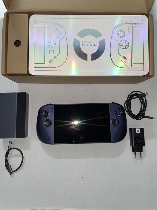 Consola Lenovo Legion GO S 2 anos de garantia