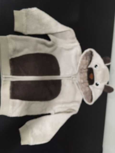 Casacos como novos de vários tamanhos a 4€ e 5€