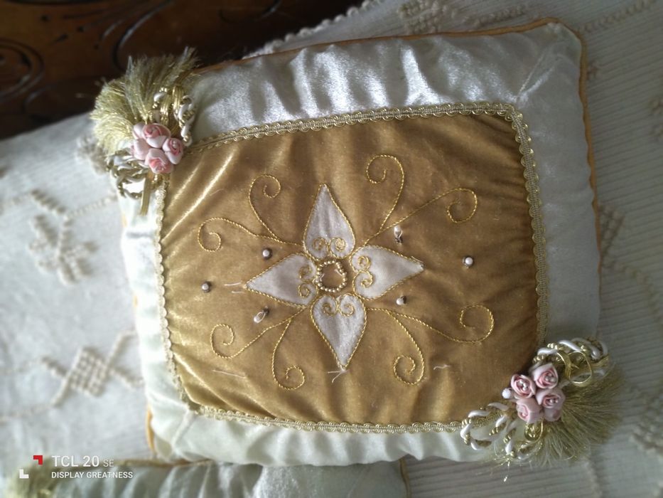 Almofadas para menino Jesus