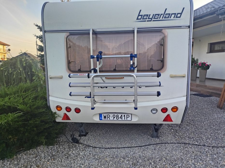 Przyczepa kempingowa Beyerland Vitesse Lite 460FB 2003r + przedsionek