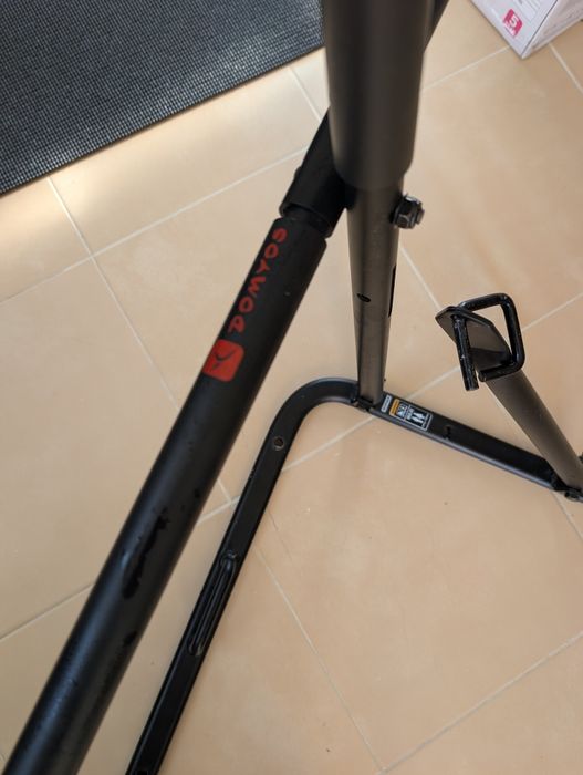 Barra de Elevação de Parede Decathlon Mac 250 kg