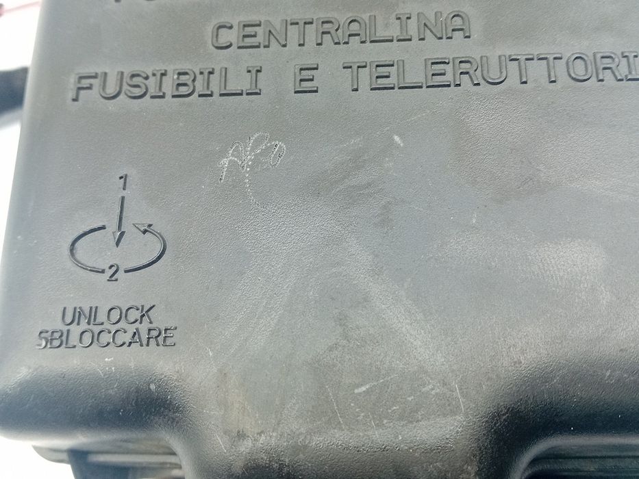 Caixa fusíveis / SAM / BSI FIAT Tipo Sedan (356_)