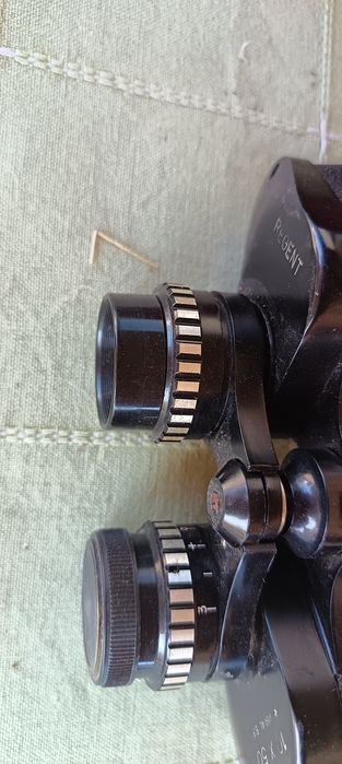 Binóculos Regent 10x50