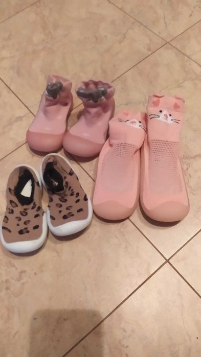 Antypoślizgowe buciki dla dzieci