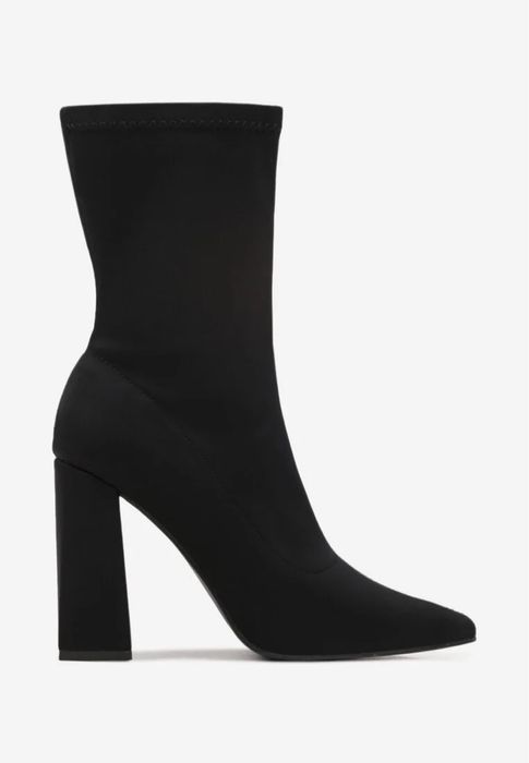 Ботильйони чорні