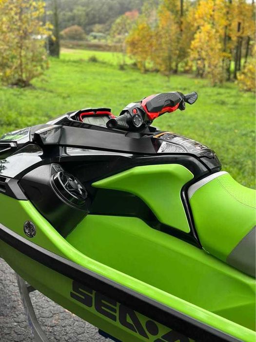 Mota de Agua Seadoo RXT-X 300