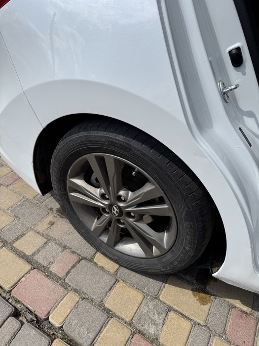 Hyndai Elantra 2018