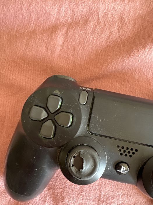Comando ps4 a funcionar com algumas marcas de uso
