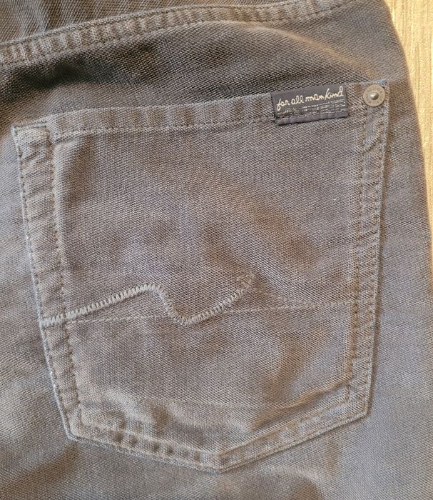 Джинсы 7 for all mankind slimmy