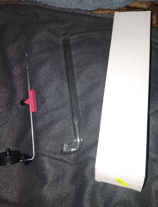 Прибор для демонстрации давления внутри жидкости