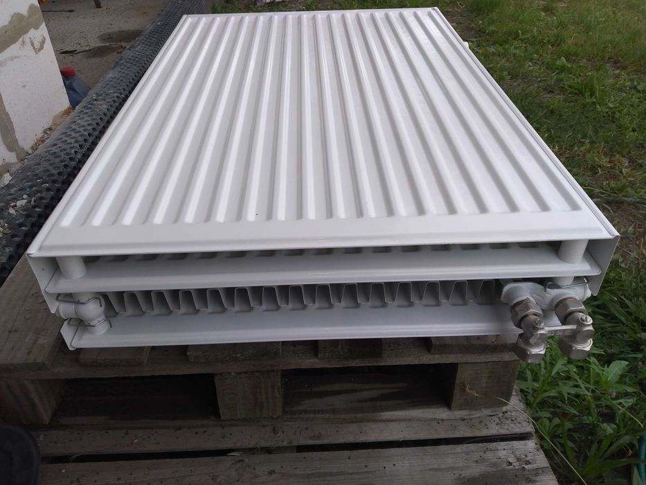 Grzejnik purmo group CV33 trzypłytowy 60cm×90cm×15.2cm