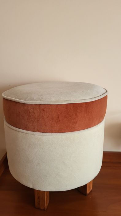 Pufa  siedzisko do toaletki Vox