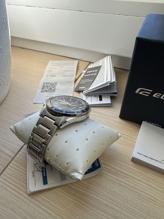 Годинник Casio EDIFICE Classic EFS-S510D-1AVUEF: 9 000 грн