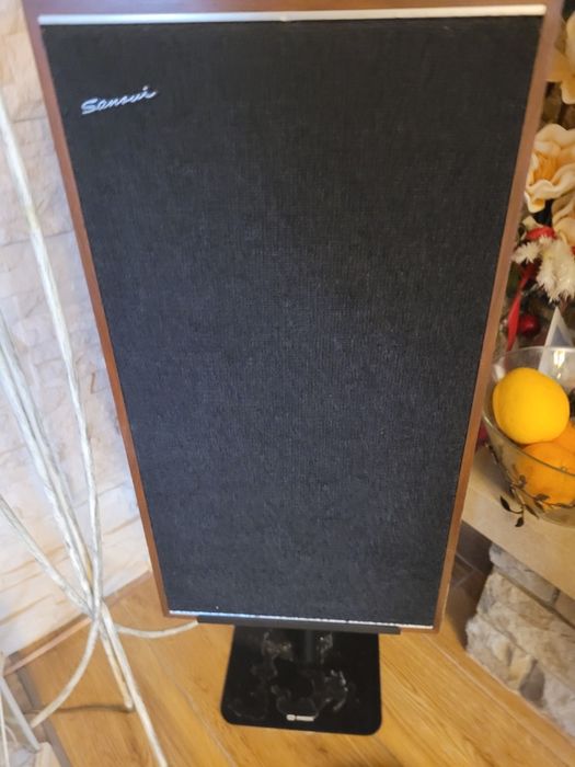 Kolumny Japońskie Sansui ES-200