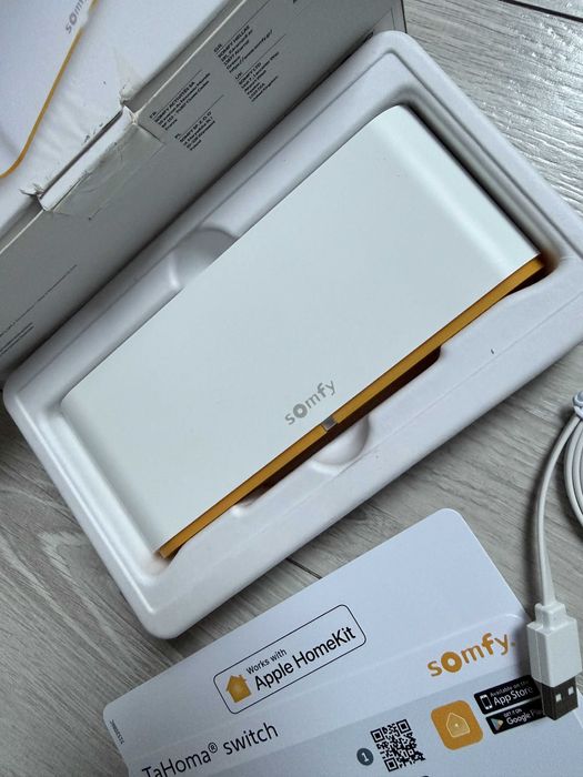 Somfy tahoma Switch wifi zigbee / homekit / IO / RTS smart home