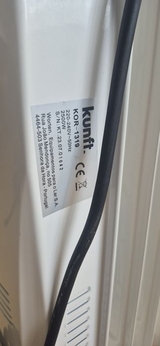 Aquecedor a Óleo Kunft 2500W (KOR-1319) – Como Novo!
