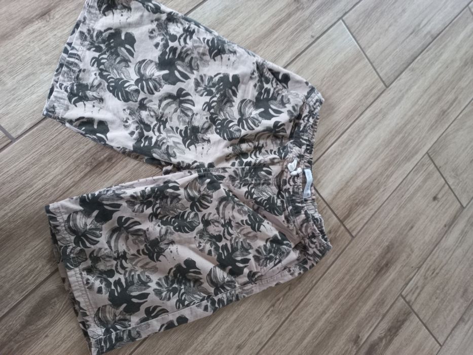 firmowe spodenki chłopięce-Zara-152cm-11-12 lat