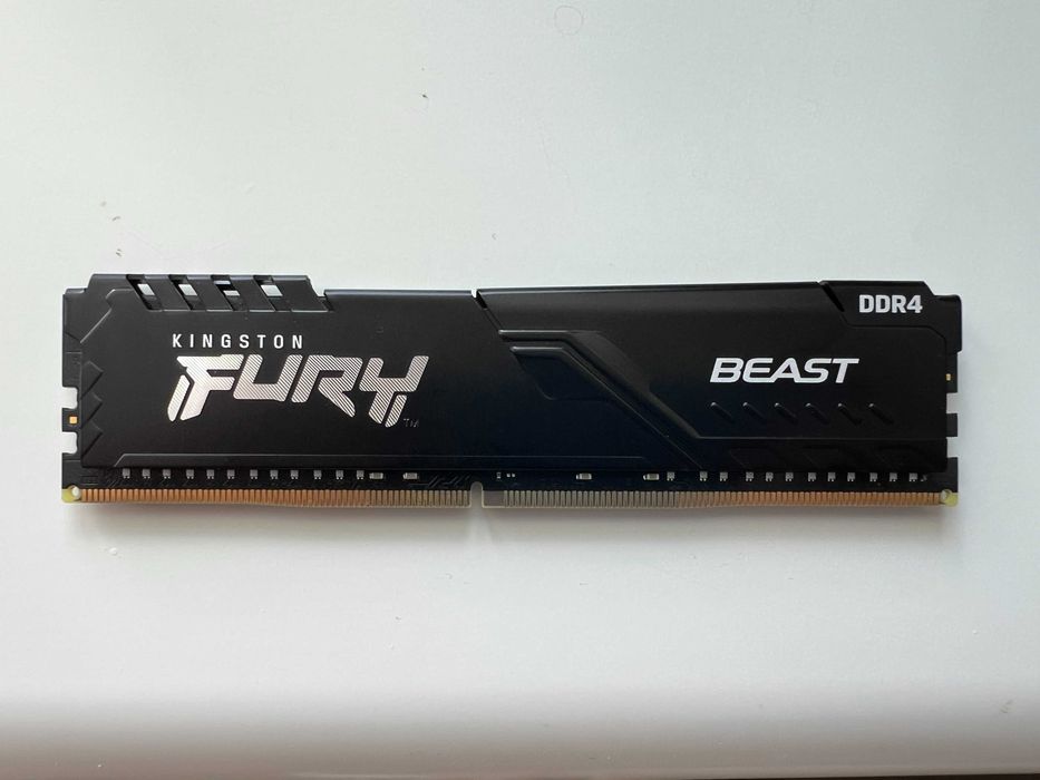 Оперативна пам'ять Kingston FURY Планка на 32 GB DDR4 3200