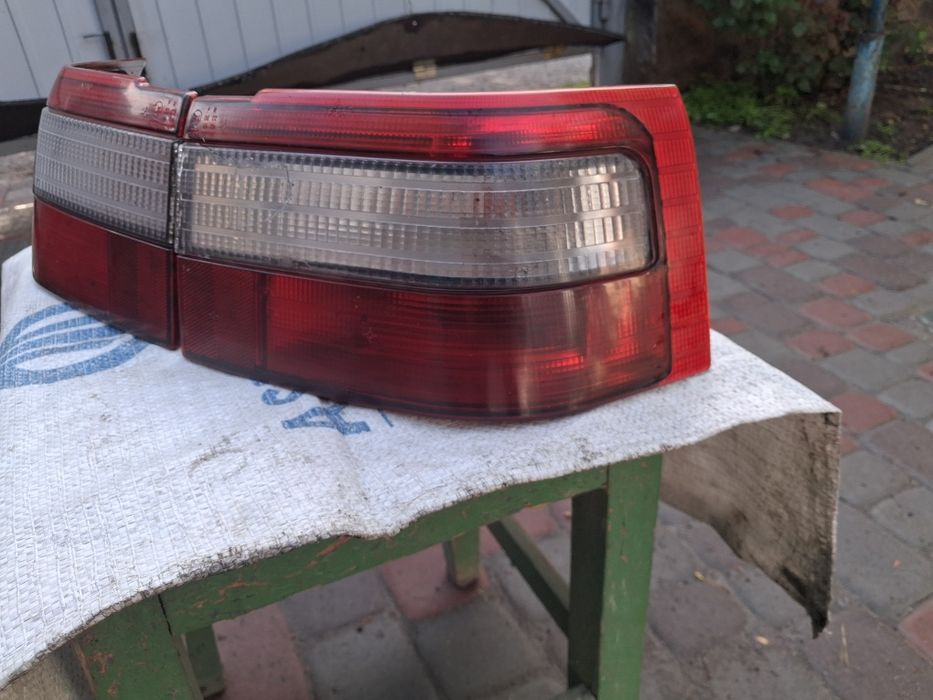 Задні фонарі 2110