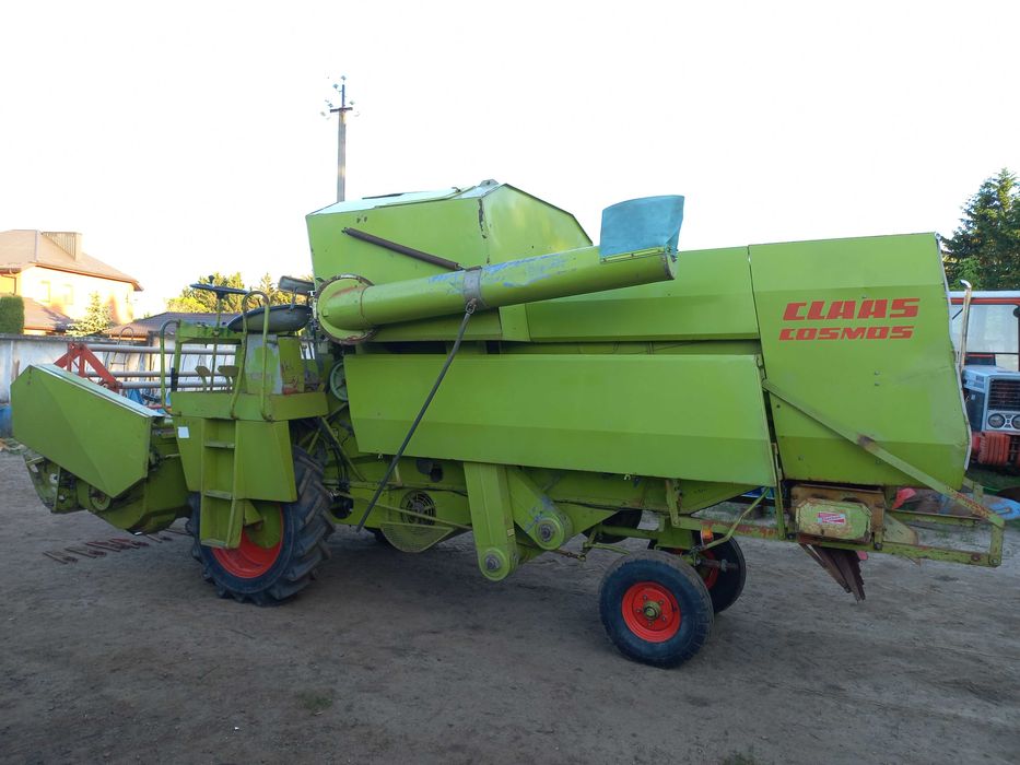 Комбайн Claas Cosmos