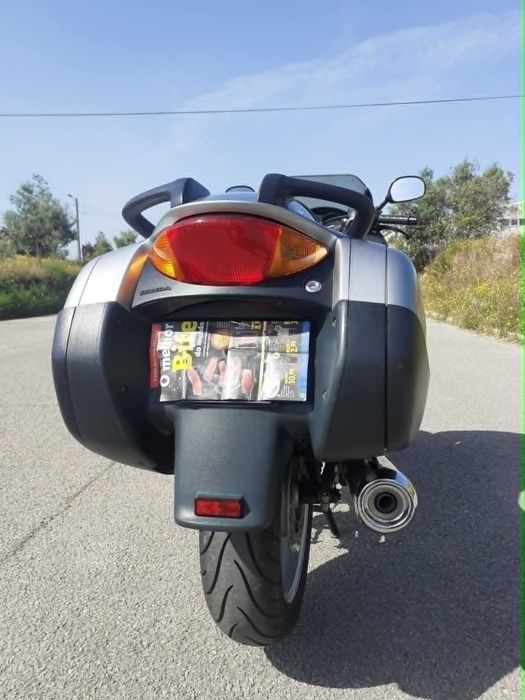 Honda Deauville 650