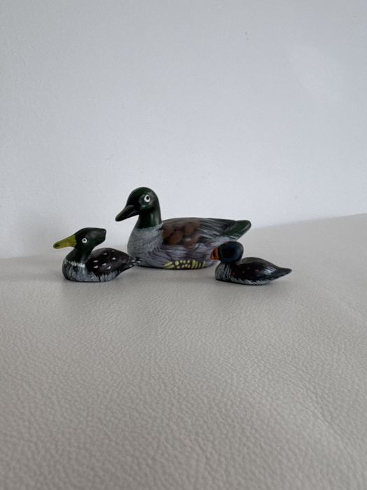 Ceramiczne figurki kaczek recznie malowane