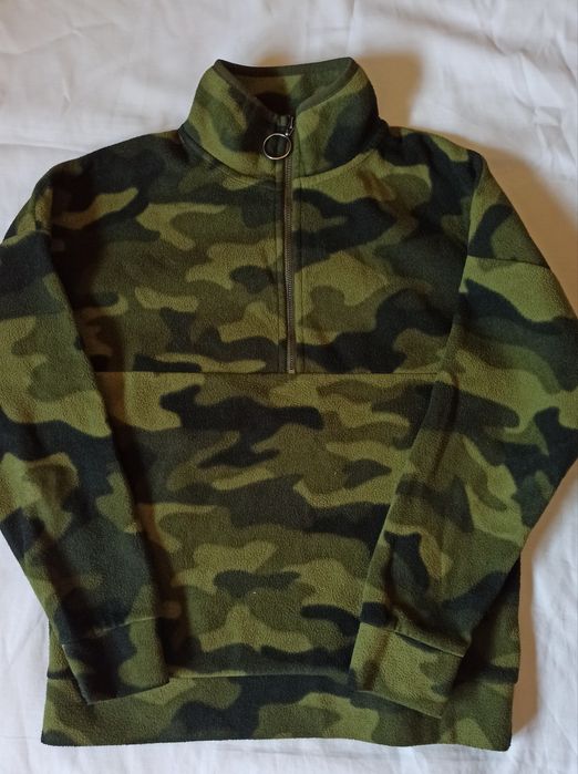 Camisola polar padrão camuflagem Primark XXS