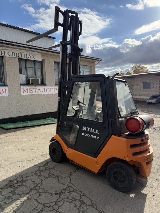 Продам погружчик навантажувач Still r70-25t
