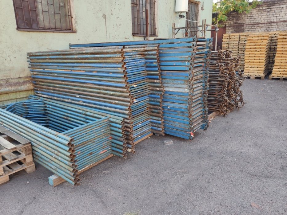 Оренда прокат леса риштування будівельні вишки- тура підмостки