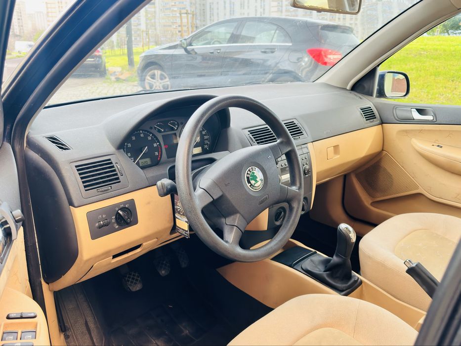 Skoda Fabia 1.4i 16v - 2002