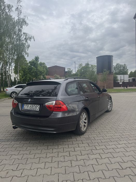 Bmw e91 2.0bezyna