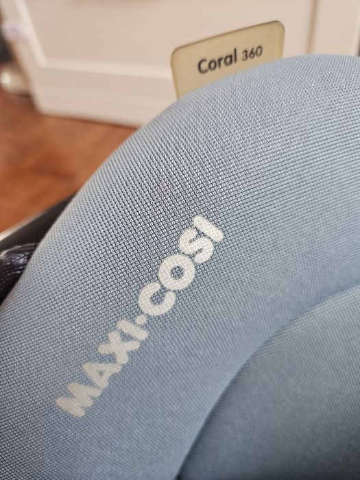 Maxi-Cosi Cadeira Auto Coral 360 i-Size - Essential Graphite