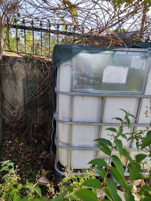 Depósito de plástico de 1000 L