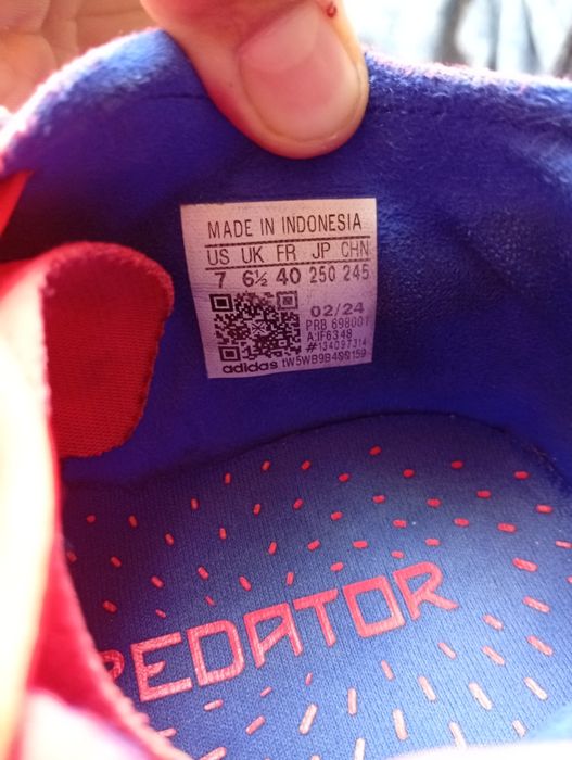 Футбольні бутси PREDATOR