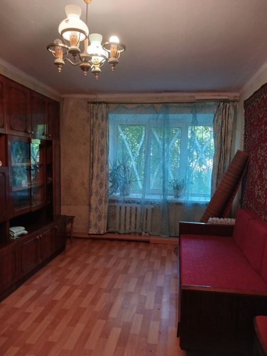 Продам 4-комн. квартиру в кирпичном доме | Район нового АТБ (просп. Аношкина)
