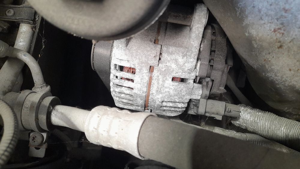 Alternador VOLKSWAGEN Golf V (1K1)