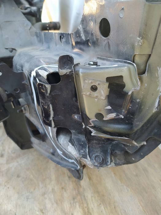 Opel Astra J Benzyna Pas Przedni Przód