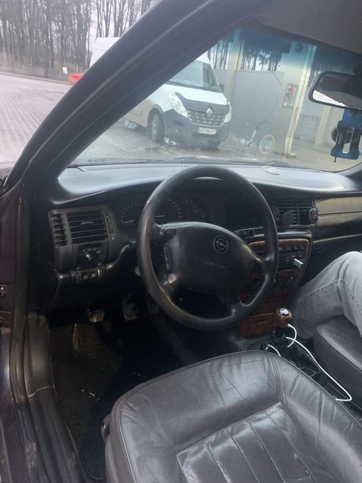 Opel Vectra B 1.8 газ бензин