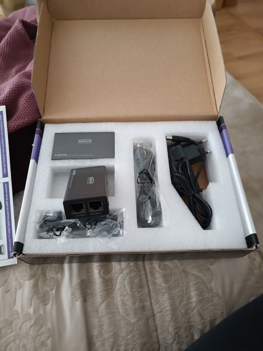 HDMI Transmitter over Cat 5 Cable64739841823617122