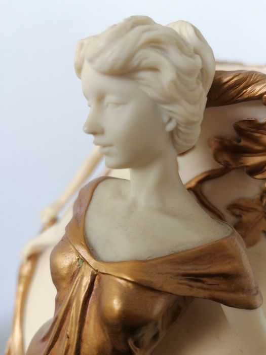 Wazon art nouveau Veronese plus mydelniczka