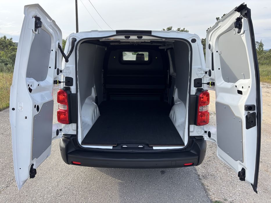 Opel vivaro  2.0 hdi cx automatica 89k