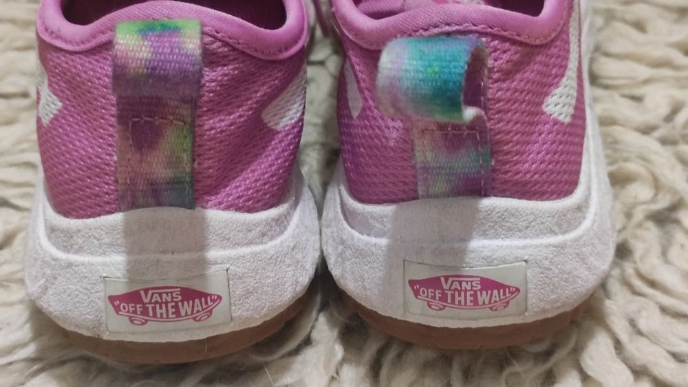 Кросівки Puma, Van's, Sketchers дитячі розмір 28 та 29