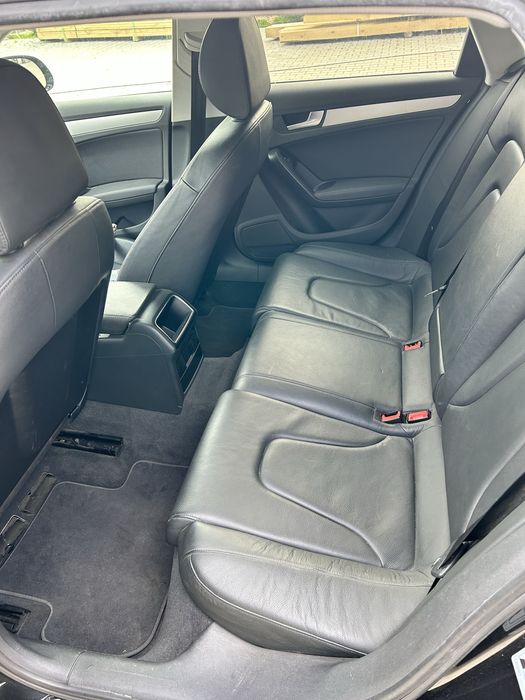 Audi A4 B8  Avant
