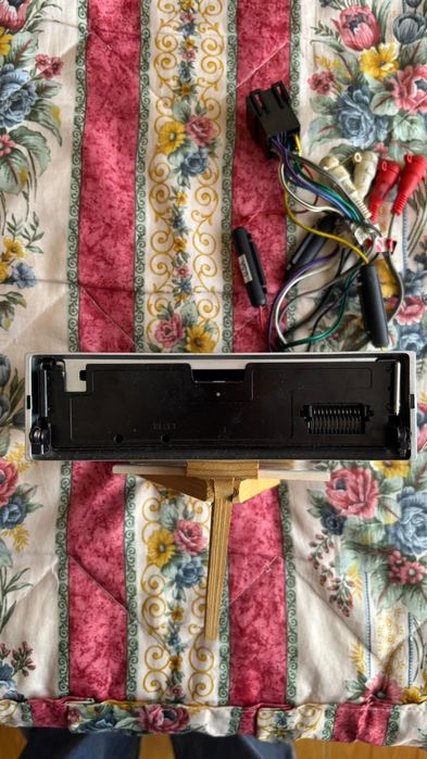 Auto-Rádio clatronic