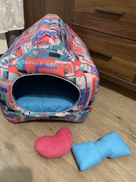 Дім для котів  рожевий