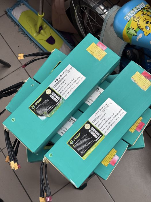 Літієвий акумулятор 15А 48V