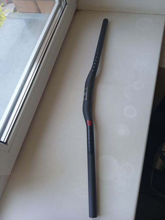 Новий легкий 136 грам карбоновий руль 580,660,700,720,740,760мм