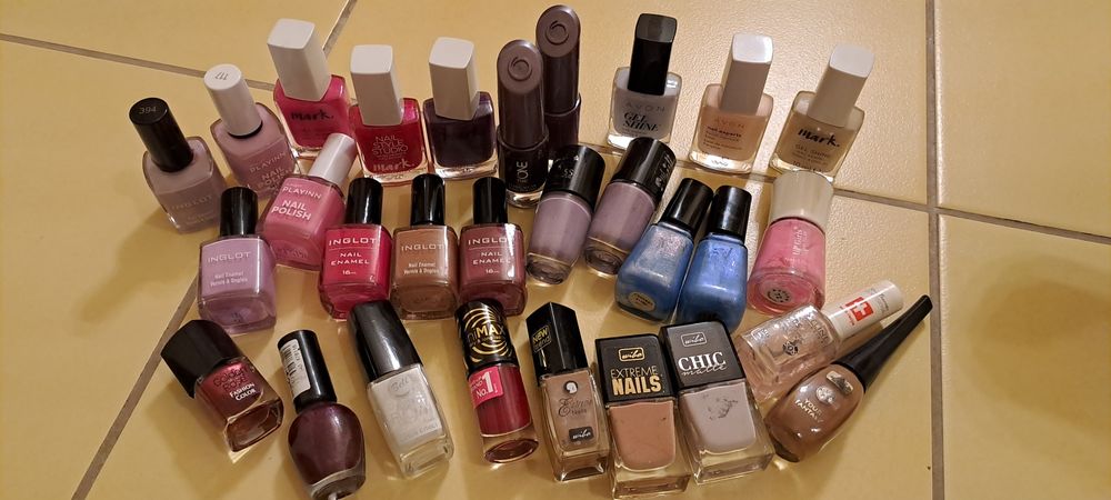 Lakiery do paznokci Avon, Inglot, Oriflame, ...