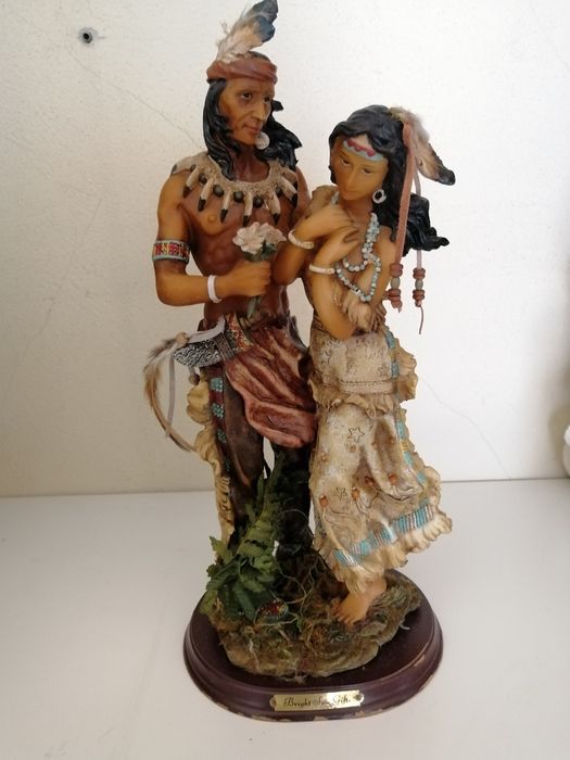 Caixa de música e artigos decorativos