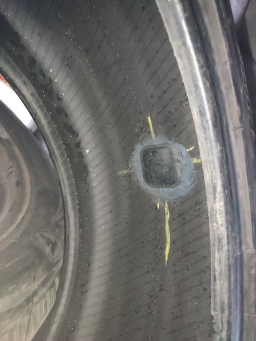 Пара резини Kumho 235/45/R18